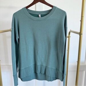 Athleta Sea Green Crew Neck Top